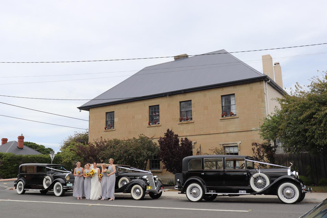 Blue Bell Inn Sorell エクステリア 写真